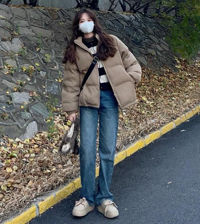 棉服外套+拖地牛仔裤.jpeg