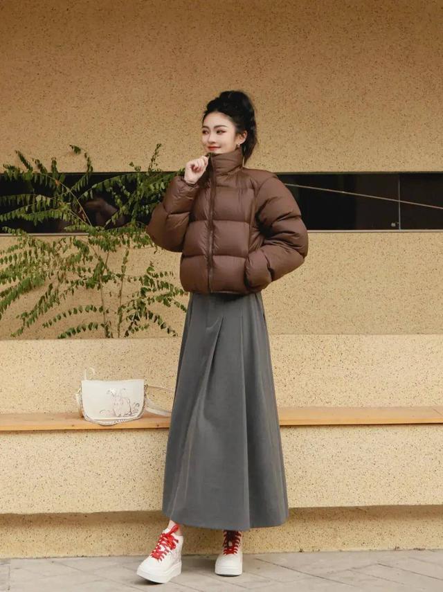 肯豆风格短款羽绒服.jpeg
